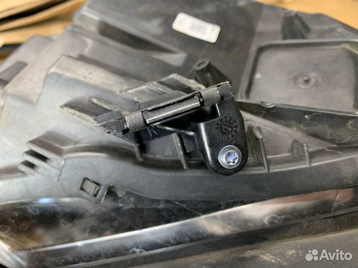 Фара правая Mini F56/55/54 LED