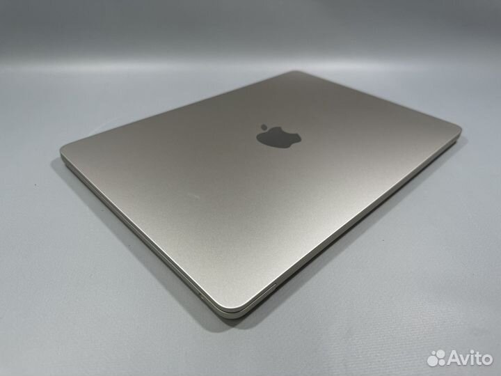 Apple MacBook AIR M2 (2022) 13.3-inch Starlight