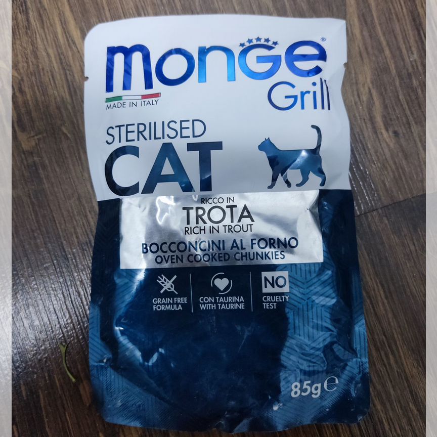 Корм для кошек Monge Cat Grill Sterilis с форелью