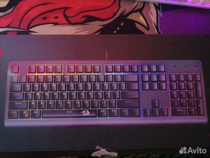 Механическая клавиатура red dragon sani