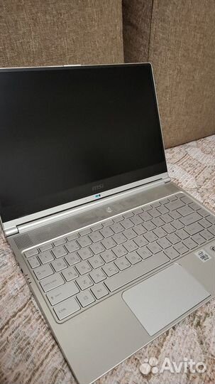 Ноутбук msi modern 14 A10M