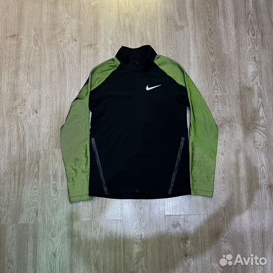 Ветровка Nike Twill Running Jacket Soft-Shell