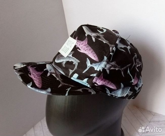 Кепка детская с рисунком K.Kijak x H & M