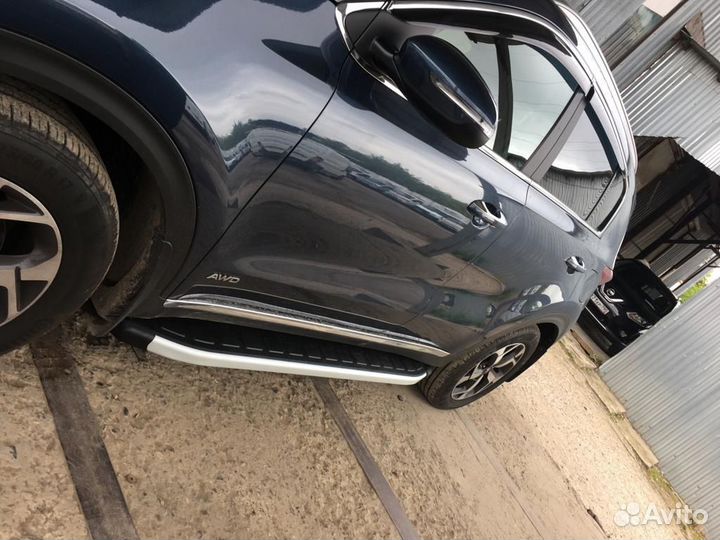 Пороги ступеньки Hyundai IX35 (10 вариантов)