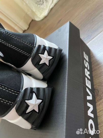 Кроссовки converse