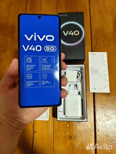 Vivo V40, 12/512 ГБ