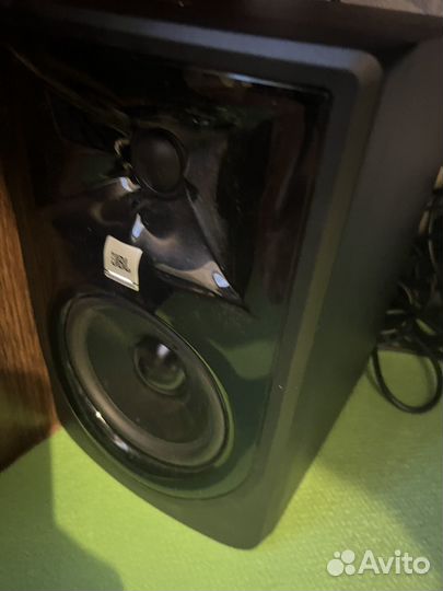 Активные мониторы JBL 305P mkll