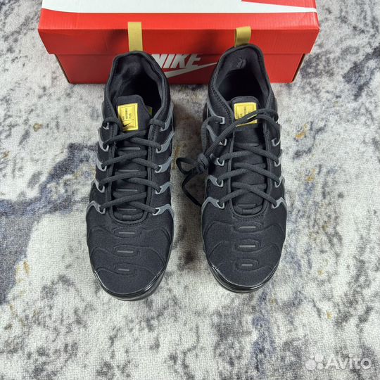 Nike air Vapormax Plus оригинал