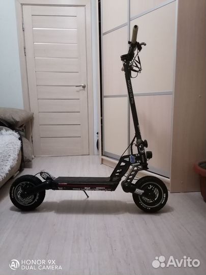 Электросамокат kugoo