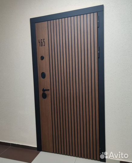 Дверь входная металлическая