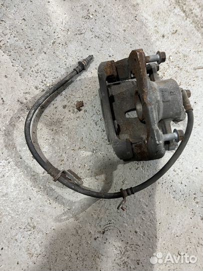 Супорт prius а