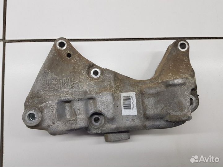 Кронштейн двигателя (Geely Tugella)