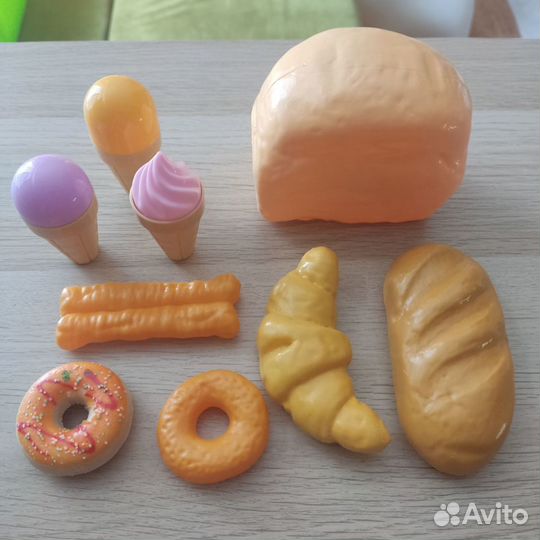 Детская кухня IKEA с набором посуды, продуктов, др