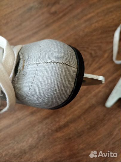 Коньки фигурные 34 р