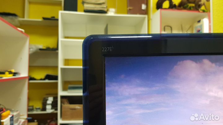 Монитор Philips 54 см гарантия 30 дней