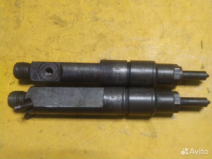 Форсунка дизельная 1,9TDI VAG 028130201