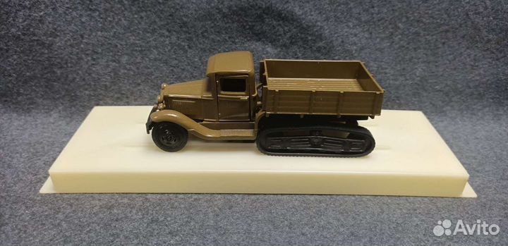 Модели автомобилей зис, газ СССР. Масштаб 1:43