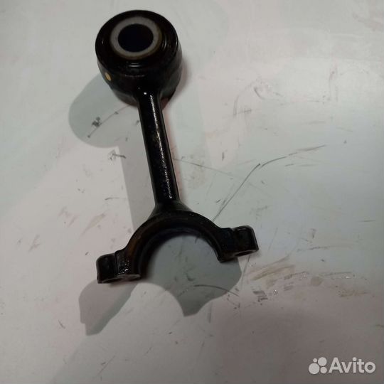 Стойка переднего стабилизатора Lexus