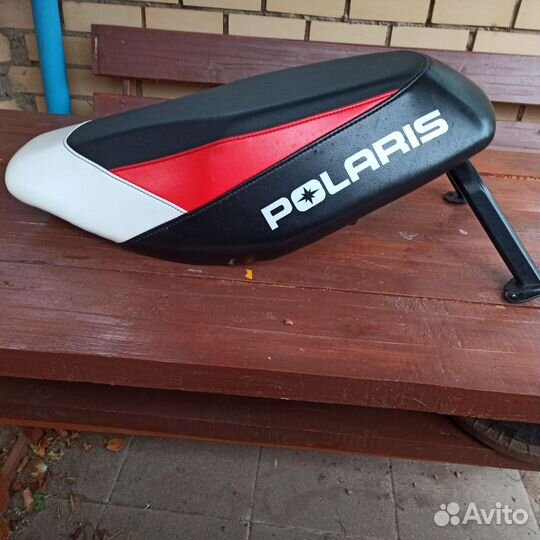 Сиденье от снегохода polaris