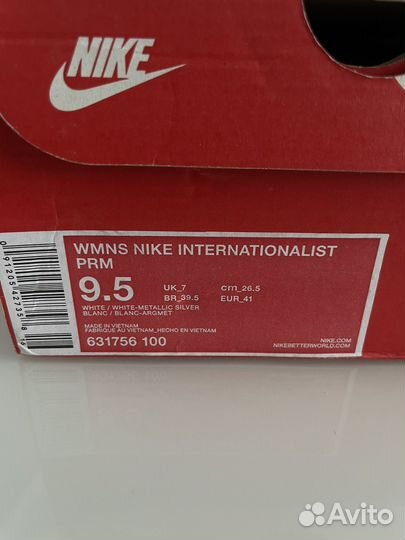 Кроссовки nike internationalist 41 размер