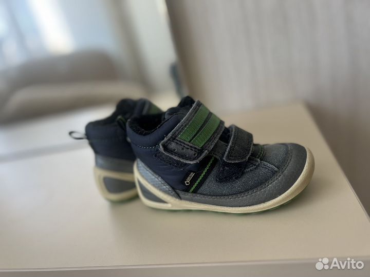 Ботинки Ecco демисезонные для мальчика 23