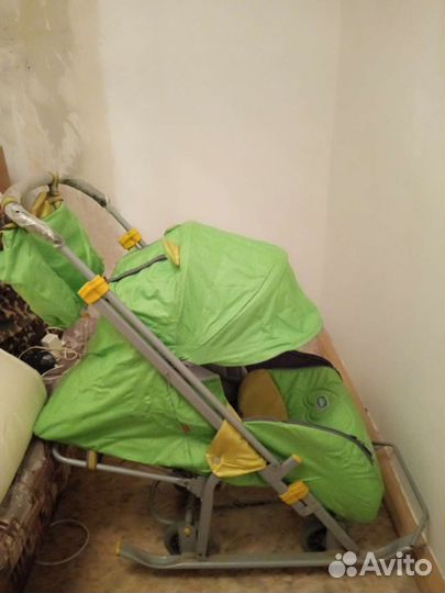 Детские санки с колесами