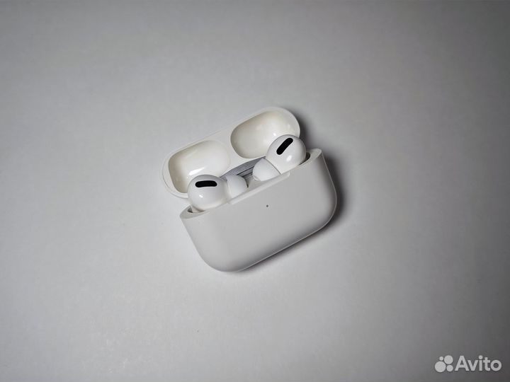 Наушники AirPods Pro