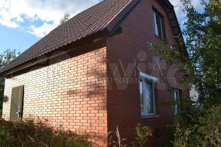 Дом 42,7 м² на участке 9 сот.