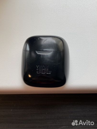 Кейс от наушников jbl