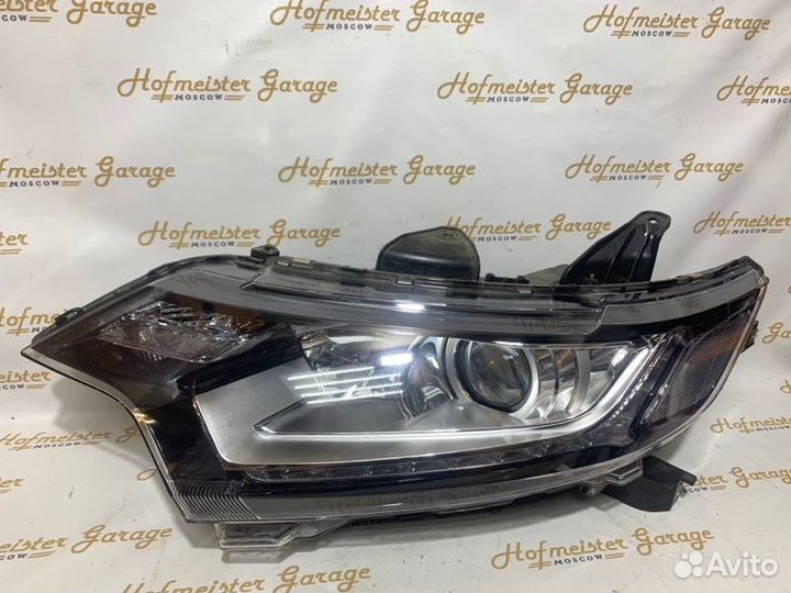 Фара галогеновая передняя левая Mitsubishi