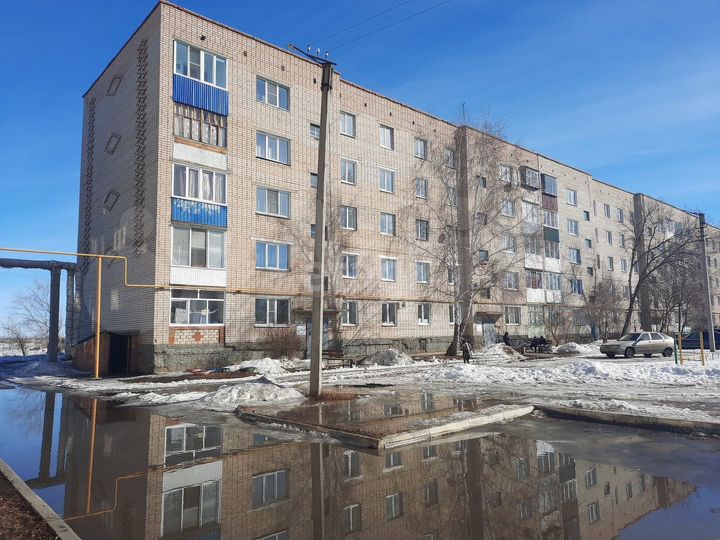2-к. квартира, 48 м², 3/5 эт.