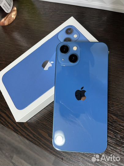 Apple iPhone 13