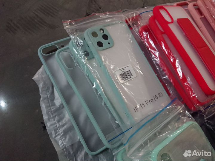 Чехлы для телефонов