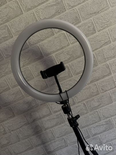 Кольцевая лампа