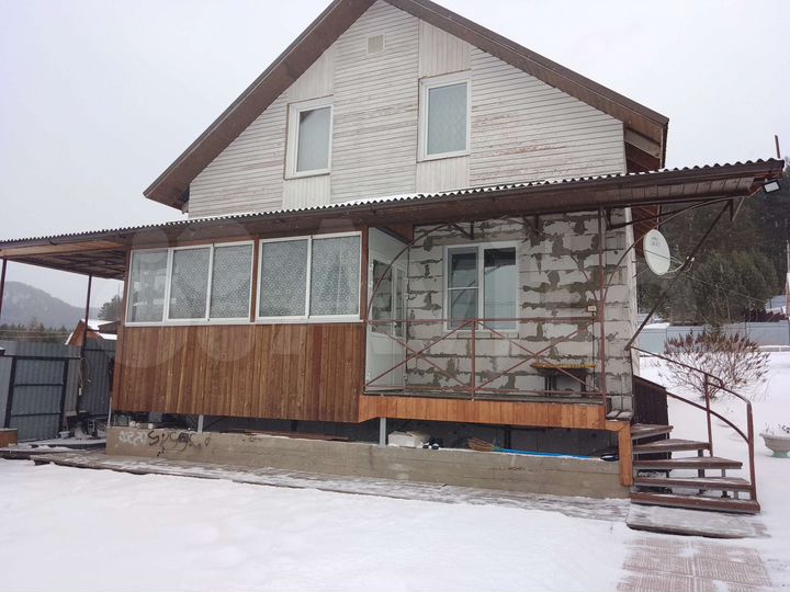 Дом 130 м² на участке 13 сот.