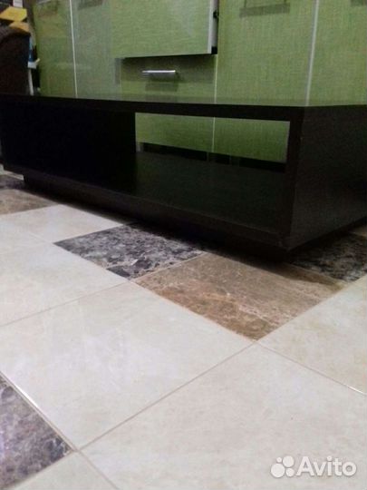 Стол журнальный