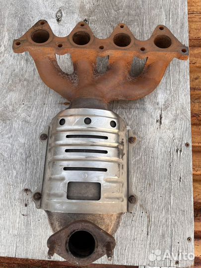 Коллектор выпускной с катализатором