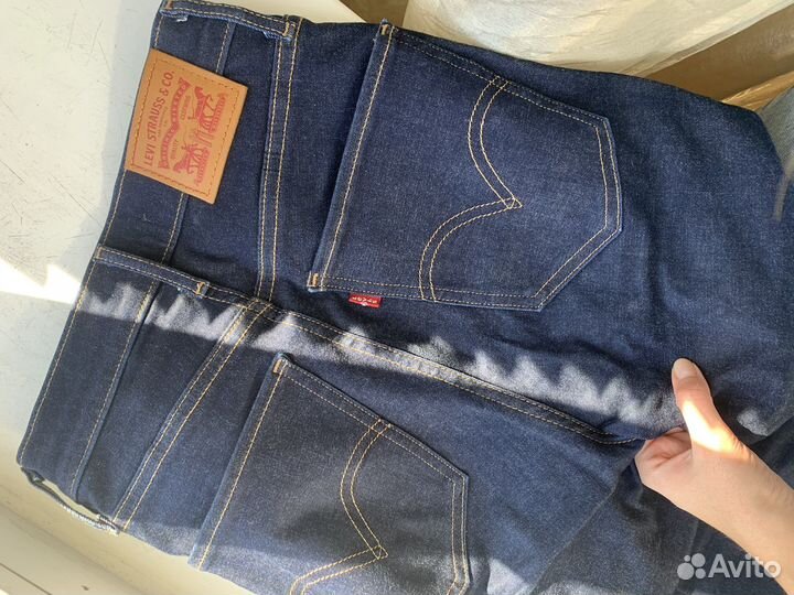 Джинсы levis 26 новые