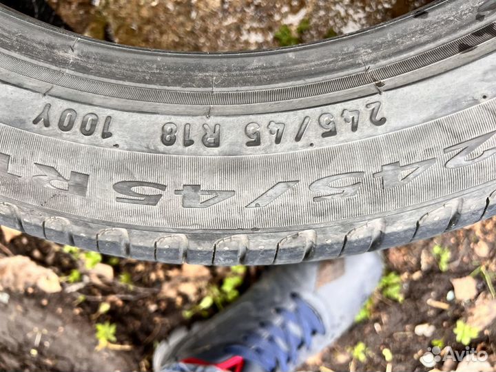 Pirelli Cinturato P7 245/45 R18