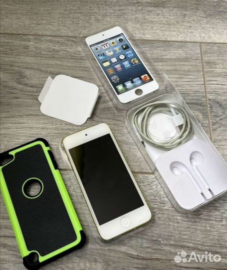 Плеер iPod touch 5 на 64 Gb