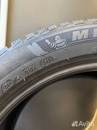 Michelin X-Ice North 4 325/35 R22 114H