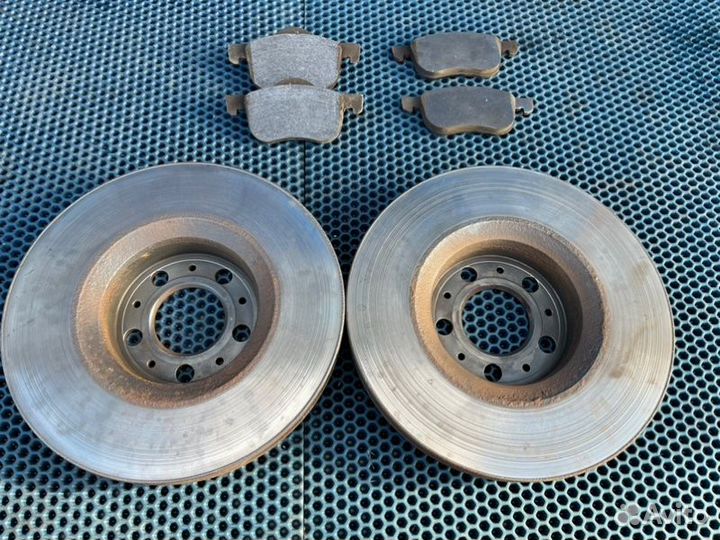 Диск тормозной (+колодки) volvo S60 передний Volvo