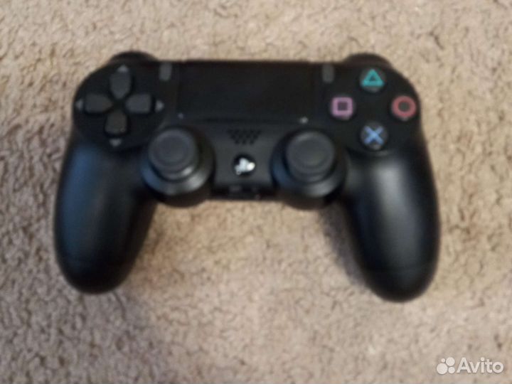 Sony PS4 Slim 1tb+4 игры на дисках