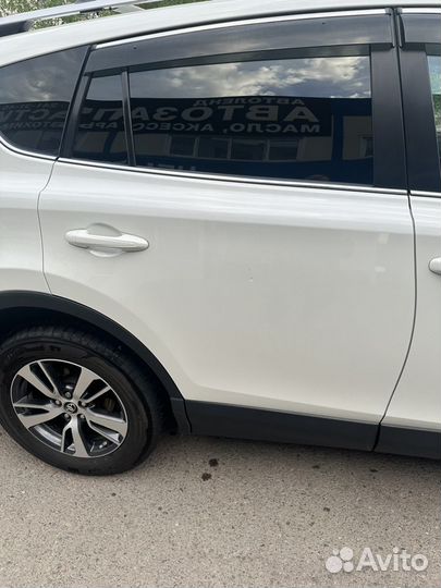 Toyota RAV4 2.5 AT, 2018, 102 000 км