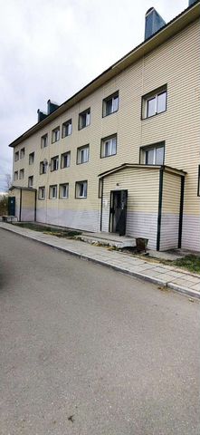 2-к. квартира, 47 м², 1/3 эт.