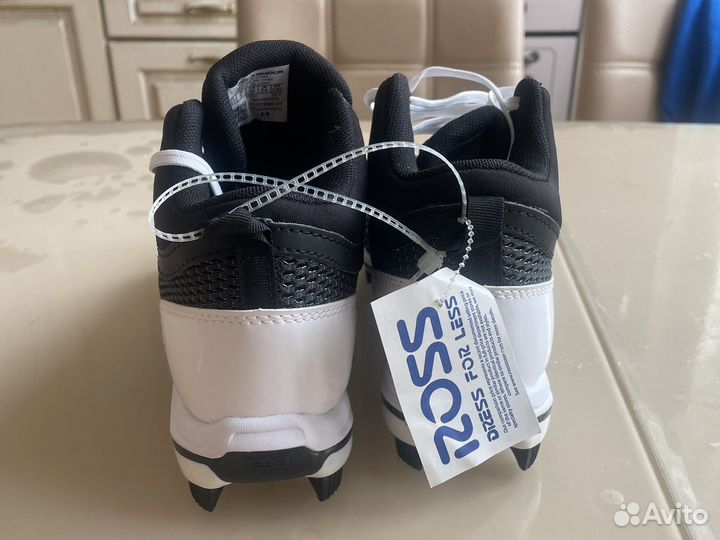 Бейсбольные спайки 38 under armour