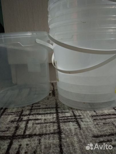 Бу ведра пластиковые