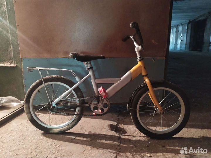 Детский велосипед 16
