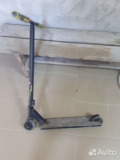 Трюковой самокат