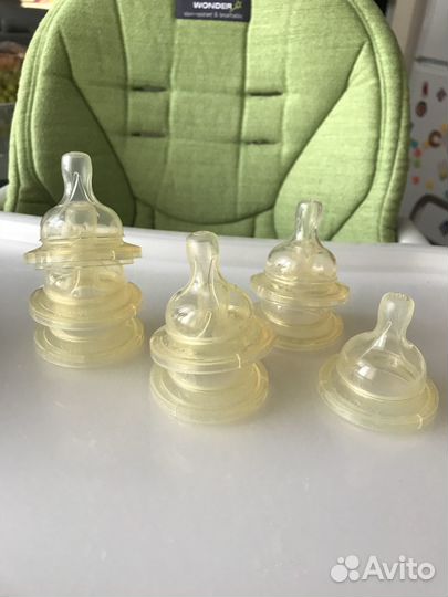Стерилизатор/бутылочки/пустышки/поильник Avent